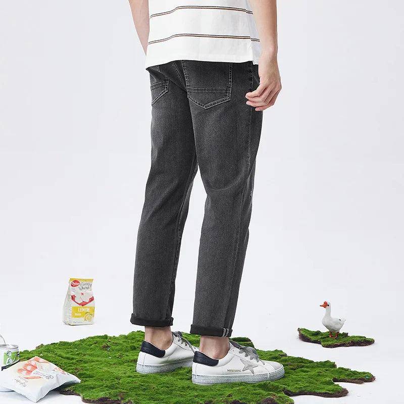 Jeans Masculino SEMIR – Visual Atemporal com Caimento Perfeito